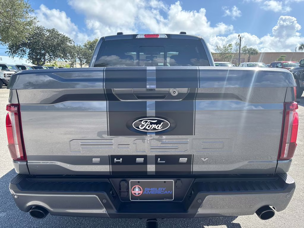 2025 Carbonized Gray Metallic Ford F-150 Lariat 4X4 Truck