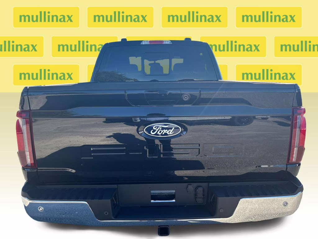 2025 Black Metallic Ford F-150 Lariat 4X4 Truck