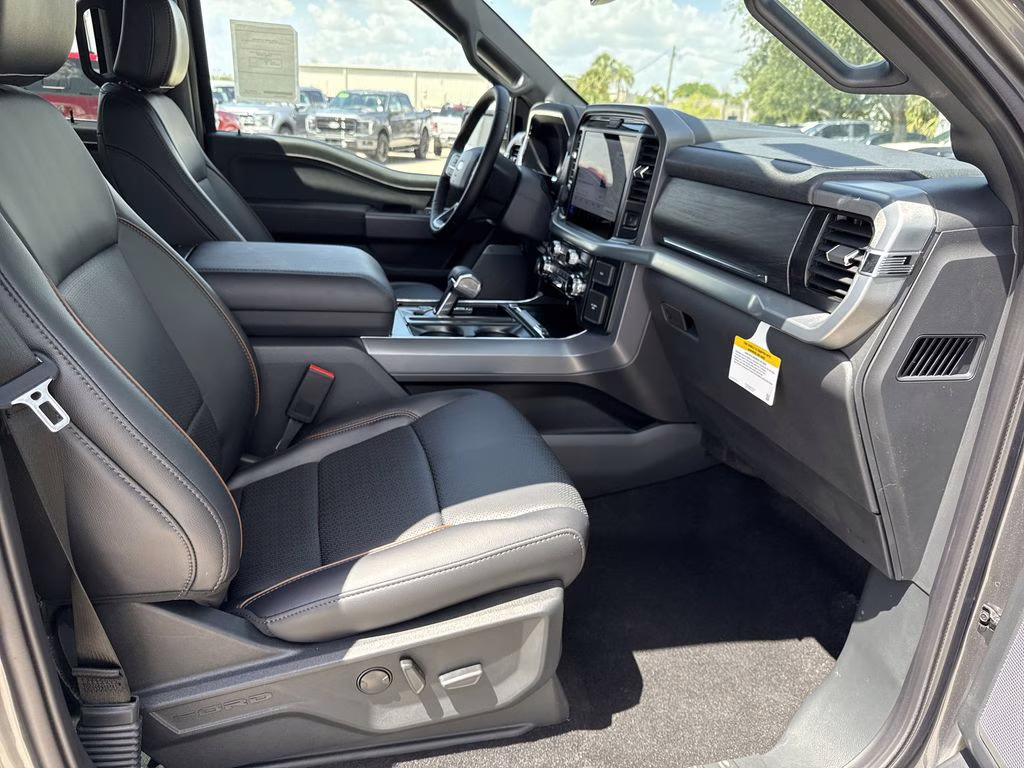 2025 Carbonized Gray Metallic Ford F-150 Lariat 4X4 Truck