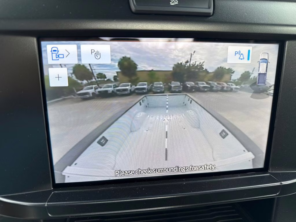 2025 Oxford White Ford Super Duty F-350 SRW STX 4X4 Truck