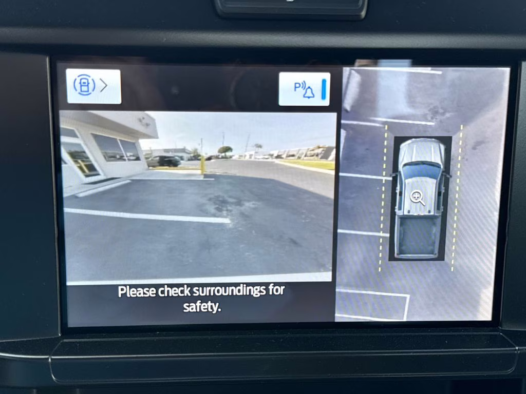 2025 Oxford White Ford Super Duty F-350 SRW STX 4X4 Truck