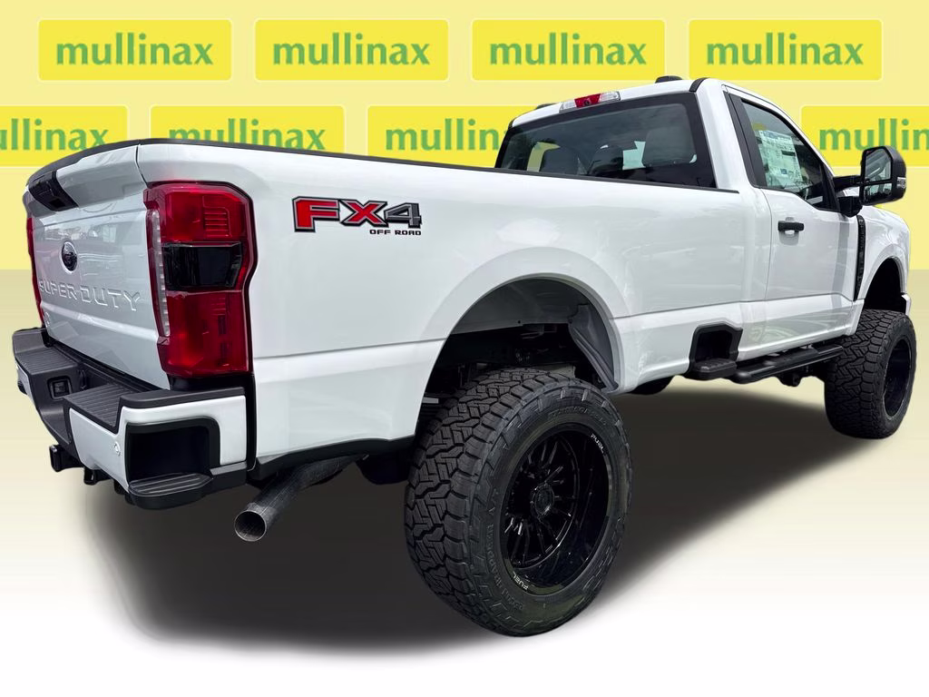 2025 Oxford White Ford Super Duty F-350 SRW STX 4X4 Truck