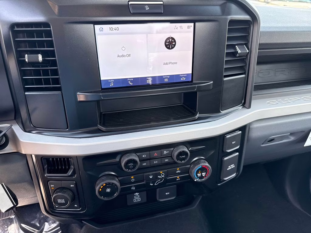 2025 Oxford White Ford Super Duty F-350 SRW STX 4X4 Truck
