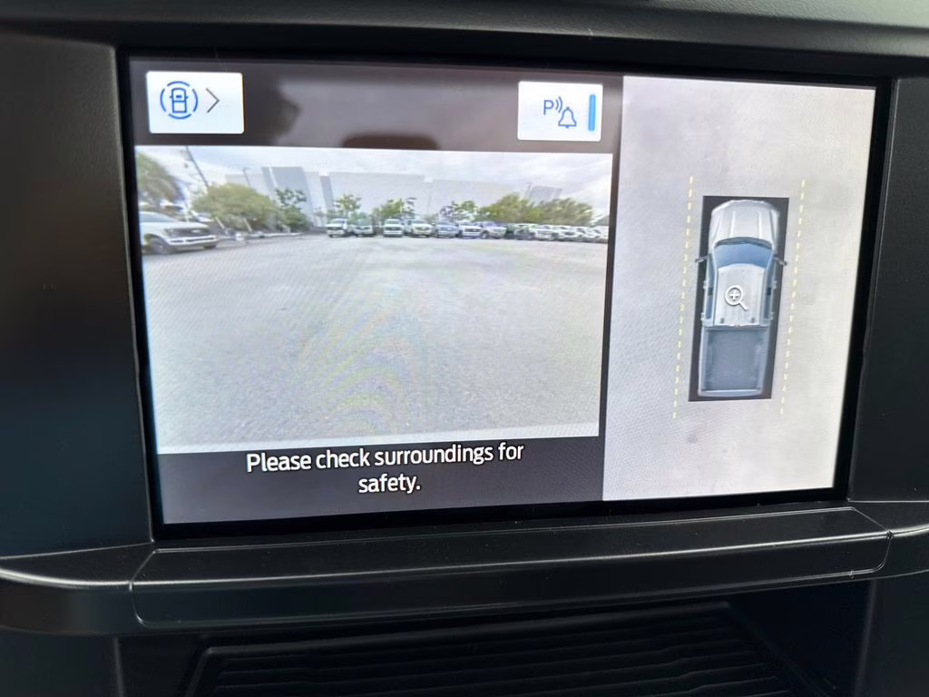 2025 Oxford White Ford Super Duty F-350 SRW STX 4X4 Truck