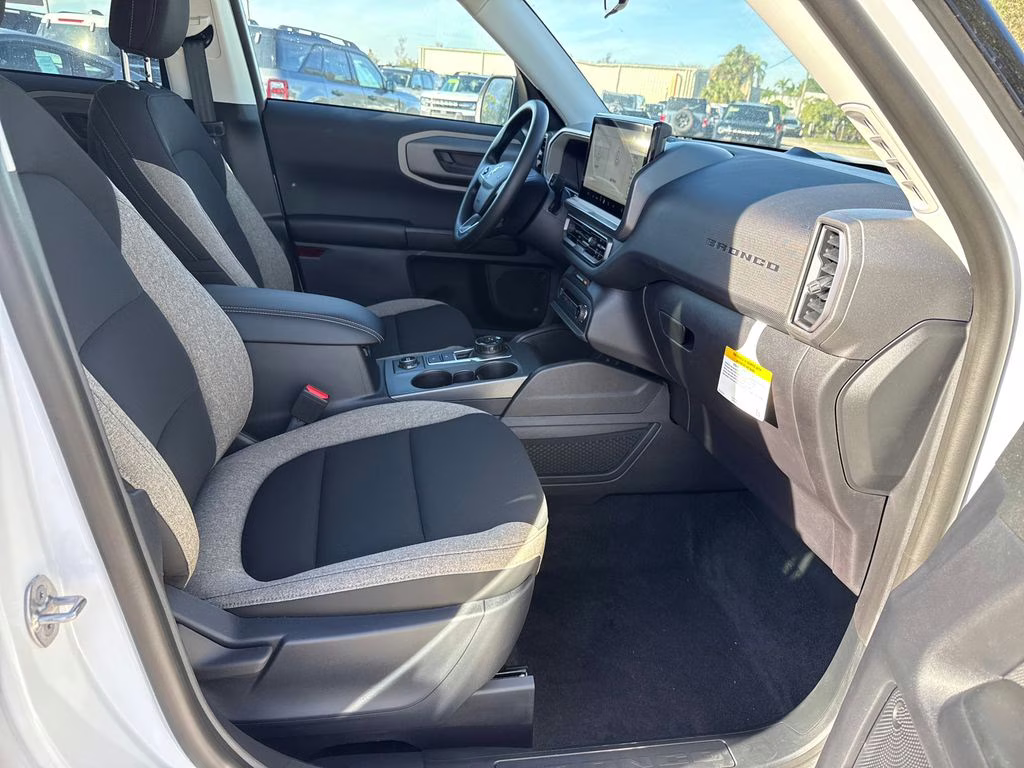 2025 Oxford White Ford Bronco Sport Big Bend 4X4 SUV