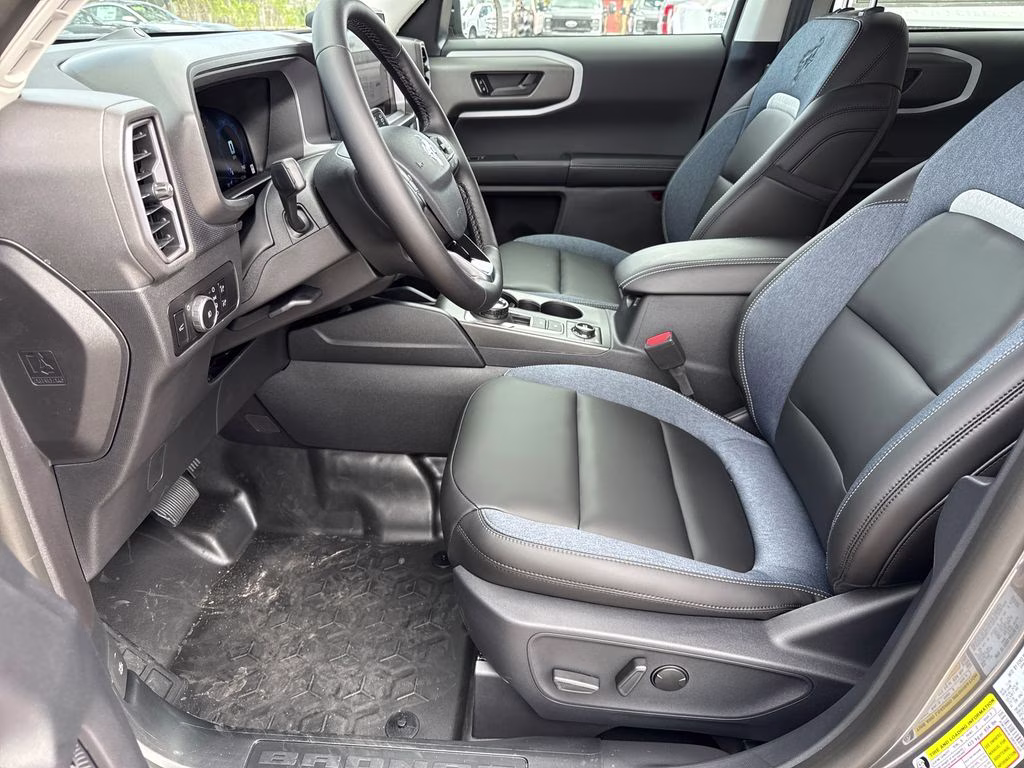 2025 Carbonized Gray Metallic Ford Bronco Sport Outer Banks 4X4 SUV