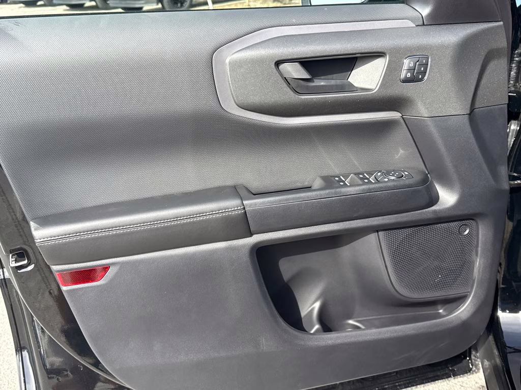 2025 Shadow Black Ford Bronco Sport Outer Banks 4X4 SUV