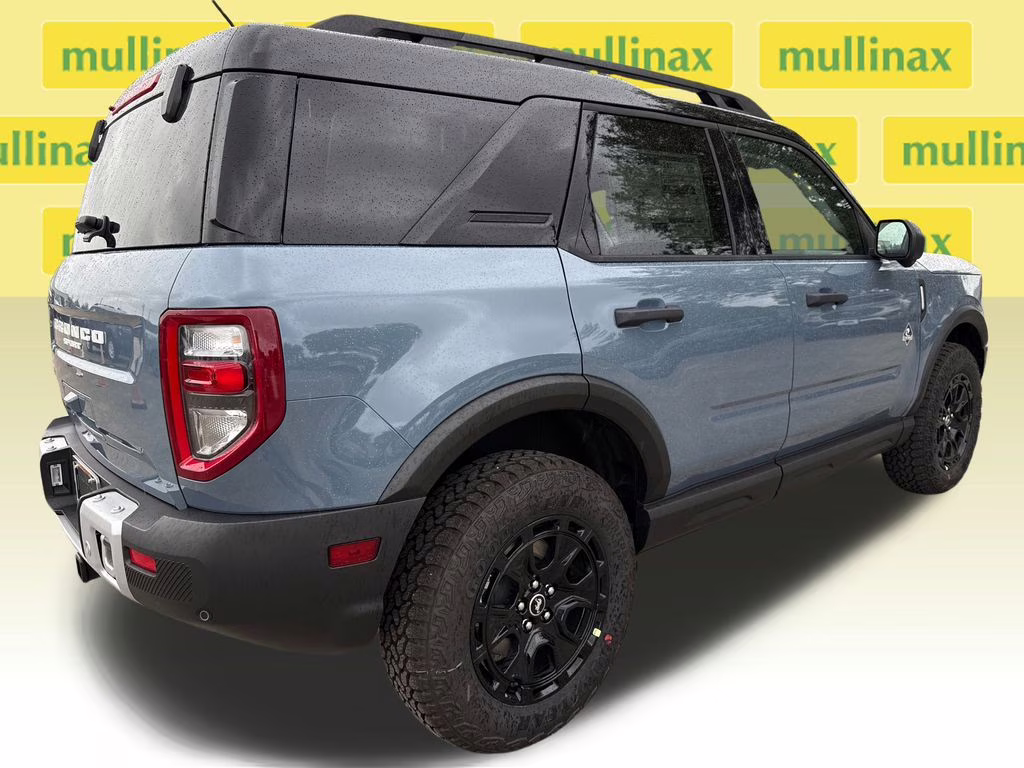 2025 Azure Gray Metallic Tri-Coat Ford Bronco Sport Outer Banks 4X4 SUV