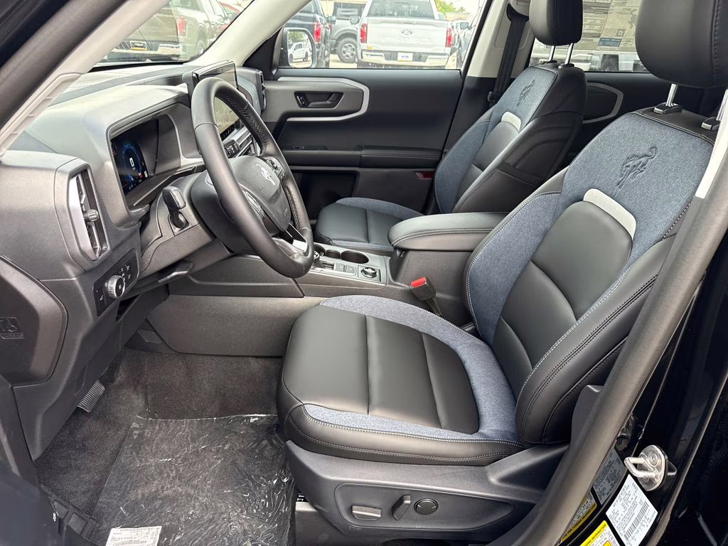 2025 Shadow Black Ford Bronco Sport Outer Banks 4X4 SUV