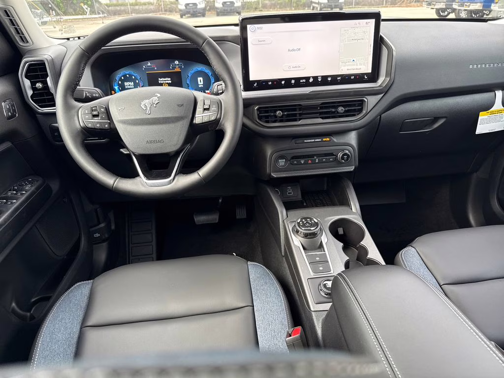 2025 Shadow Black Ford Bronco Sport Outer Banks 4X4 SUV