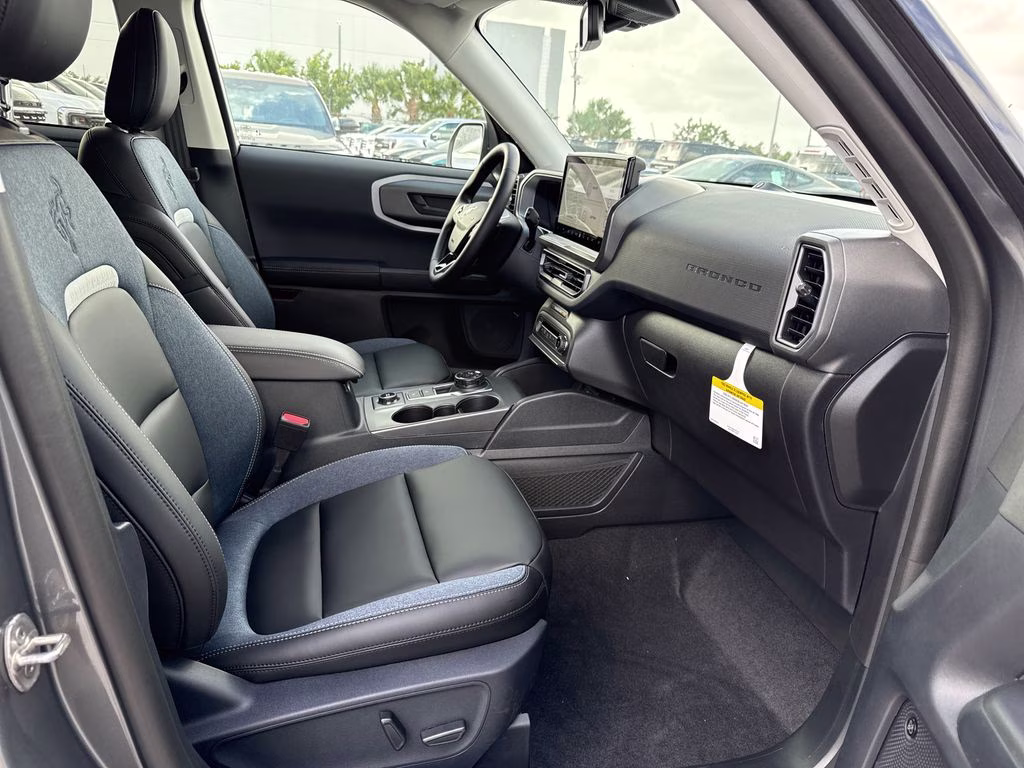 2025 Carbonized Gray Metallic Ford Bronco Sport Outer Banks 4X4 SUV