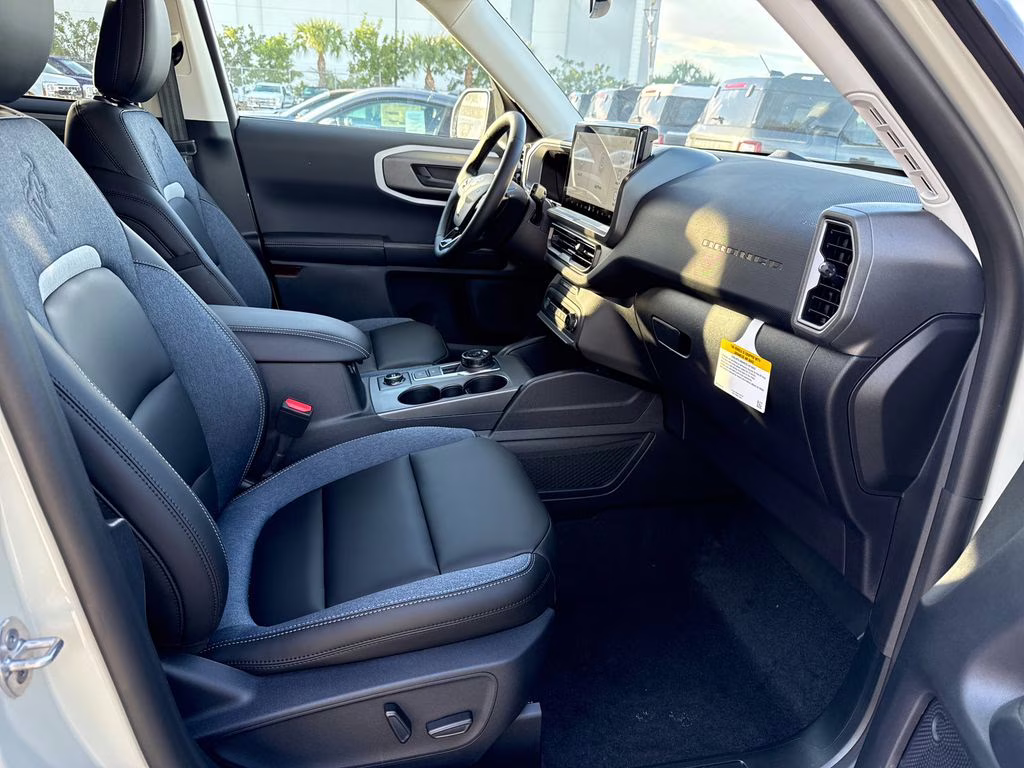 2025 Desert Sand Ford Bronco Sport Outer Banks 4X4 SUV