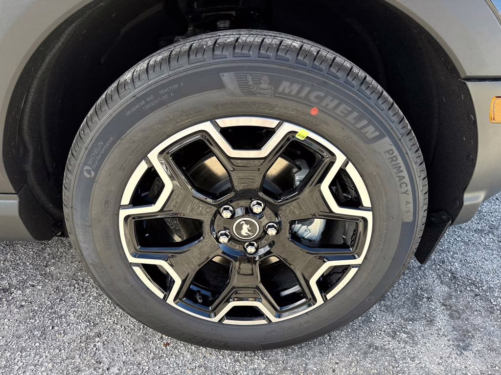 2025 Shadow Black Ford Bronco Sport Outer Banks 4X4 SUV