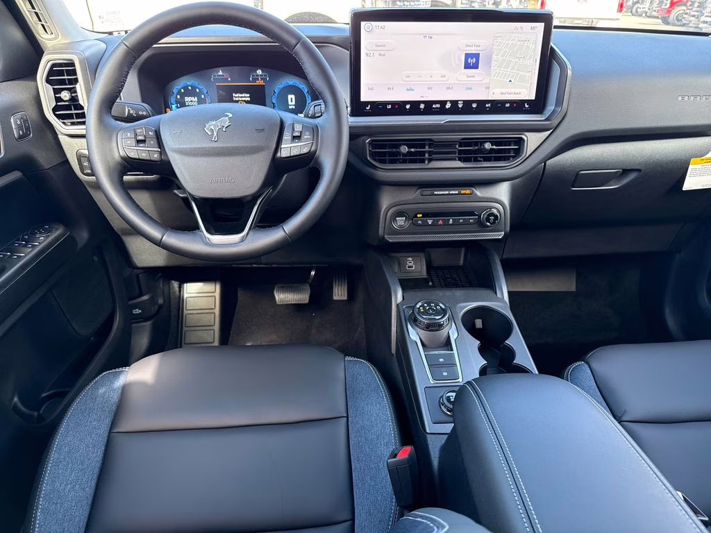 2025 Shadow Black Ford Bronco Sport Outer Banks 4X4 SUV