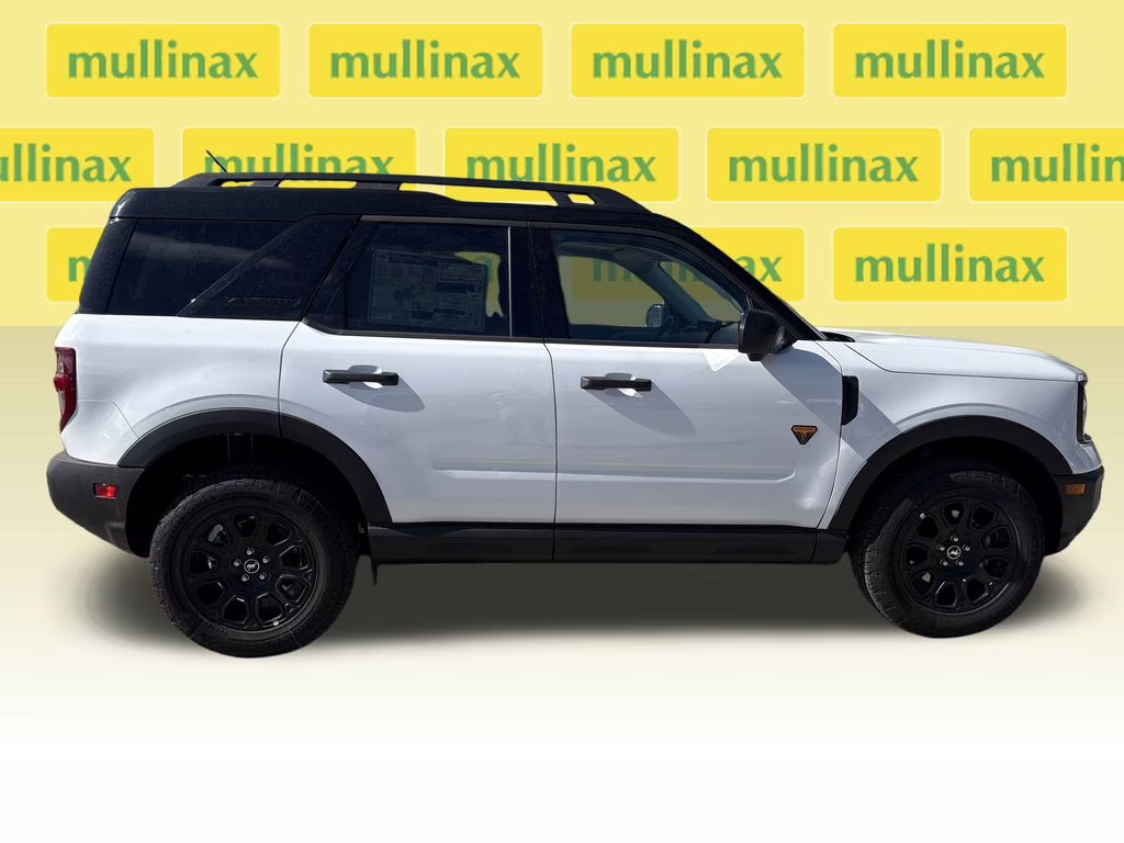 2025 Oxford White Ford Bronco Sport Badlands 4X4 SUV