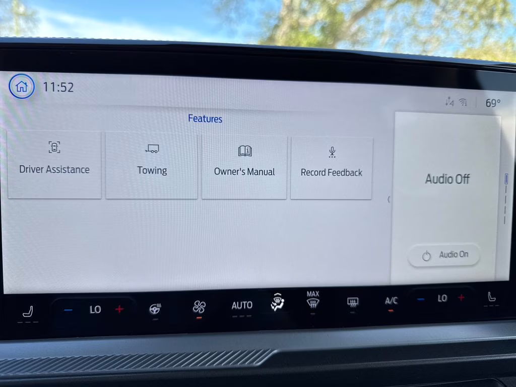 2025 Oxford White Ford Bronco Sport Badlands 4X4 SUV