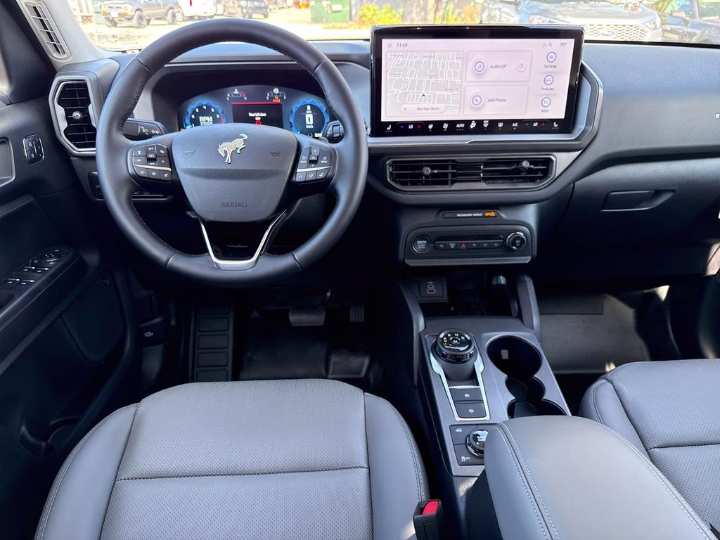 2025 Oxford White Ford Bronco Sport Badlands 4X4 SUV