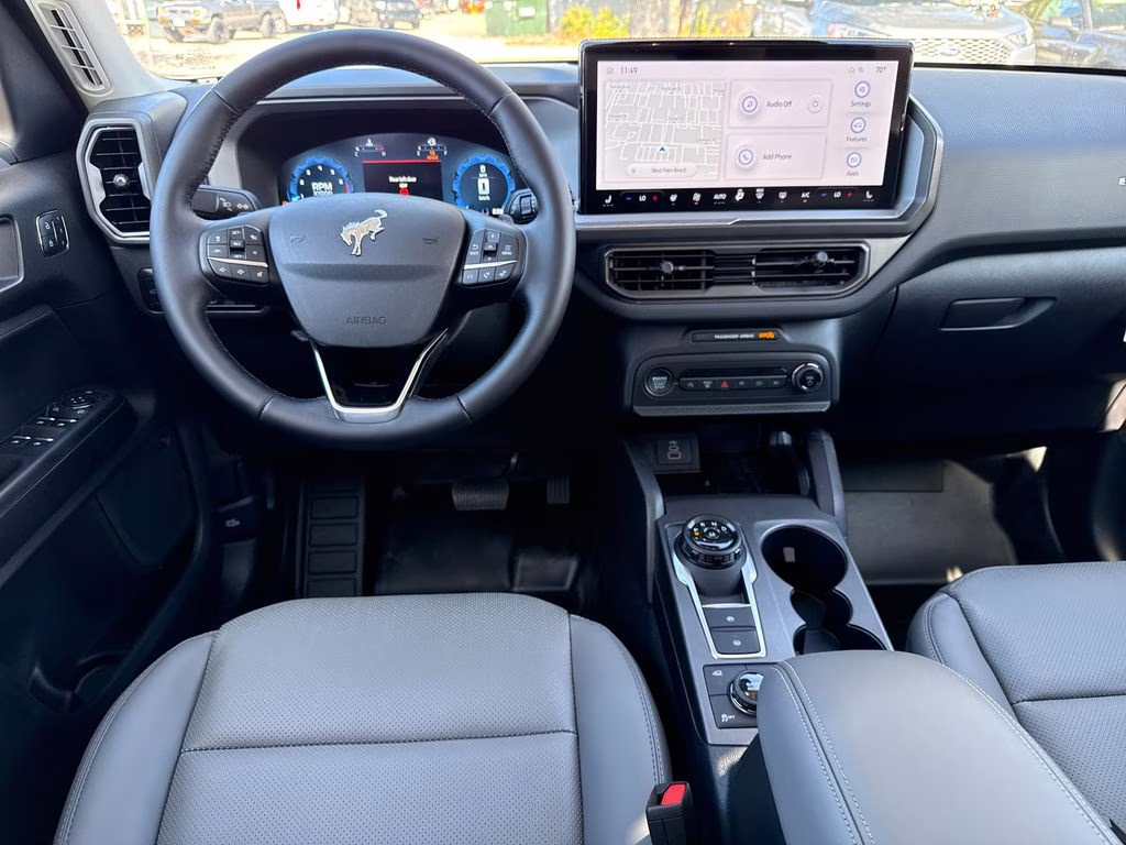 2025 Oxford White Ford Bronco Sport Badlands 4X4 SUV