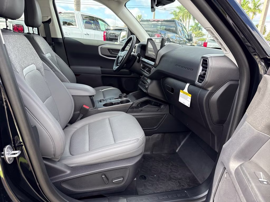 2025 Shadow Black Ford Bronco Sport Badlands 4X4 SUV