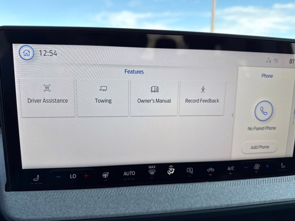 2026 Orange Fury Metallic Tri-Coat Ford Maverick XLT FWD Truck