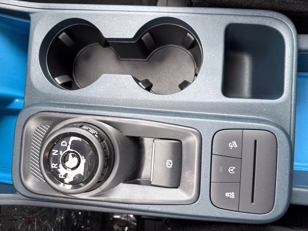 2025 Oxford White Ford Maverick XLT AWD Truck