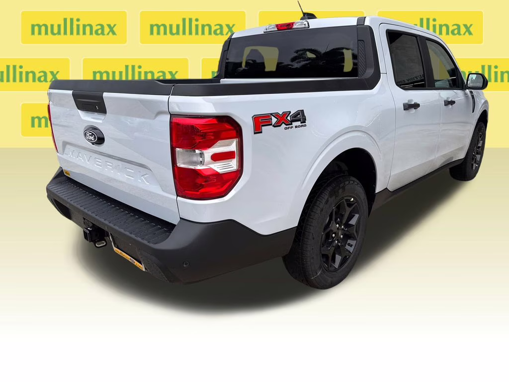 2025 Space White Metallic Ford Maverick XLT AWD Truck