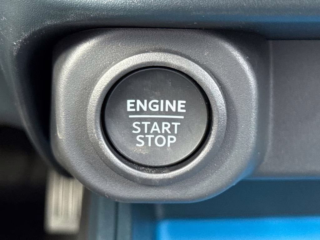 2026 Space White Metallic Ford Maverick XLT AWD Truck