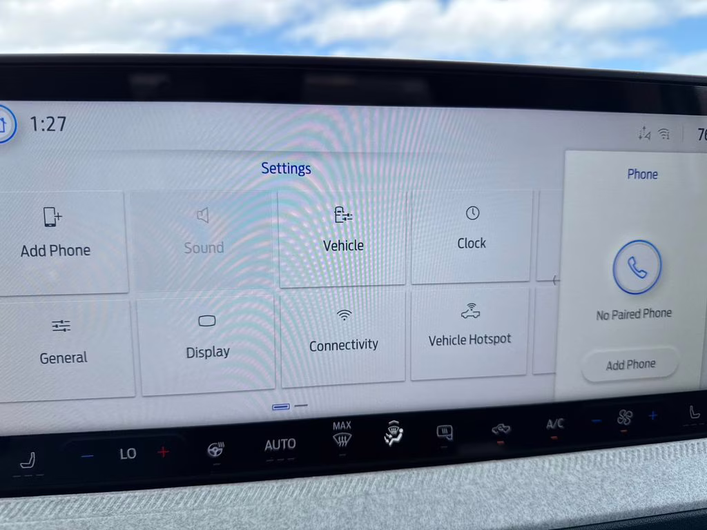 2026 Space White Metallic Ford Maverick XLT AWD Truck