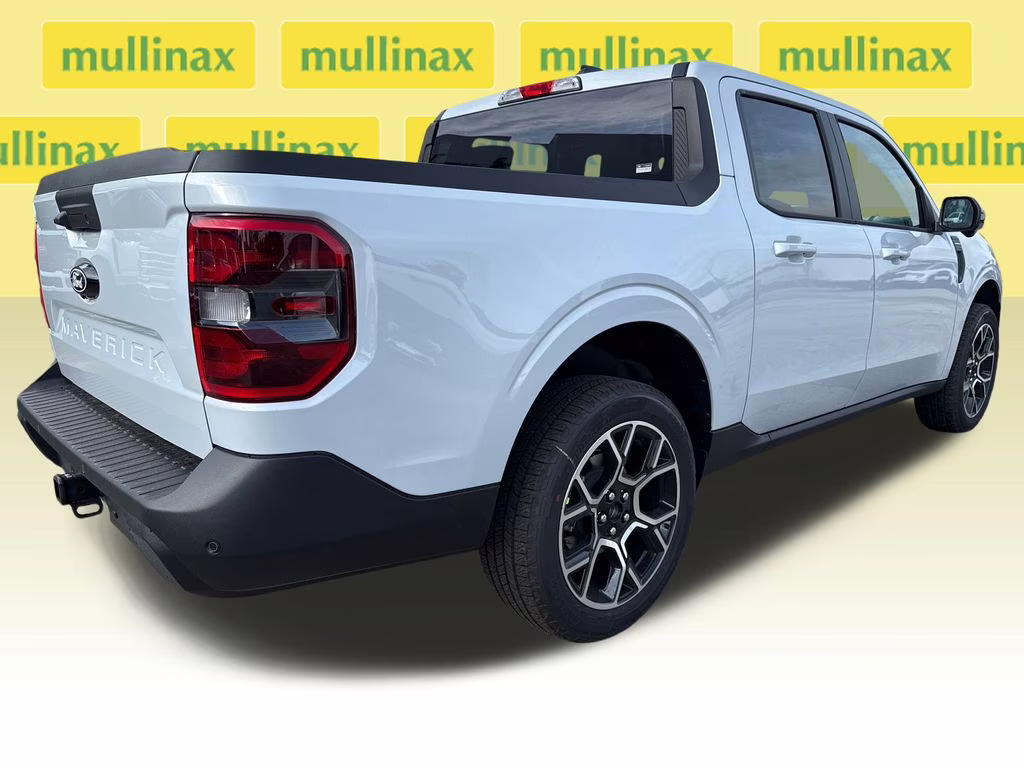 2026 Space White Metallic Ford Maverick Lariat AWD Truck