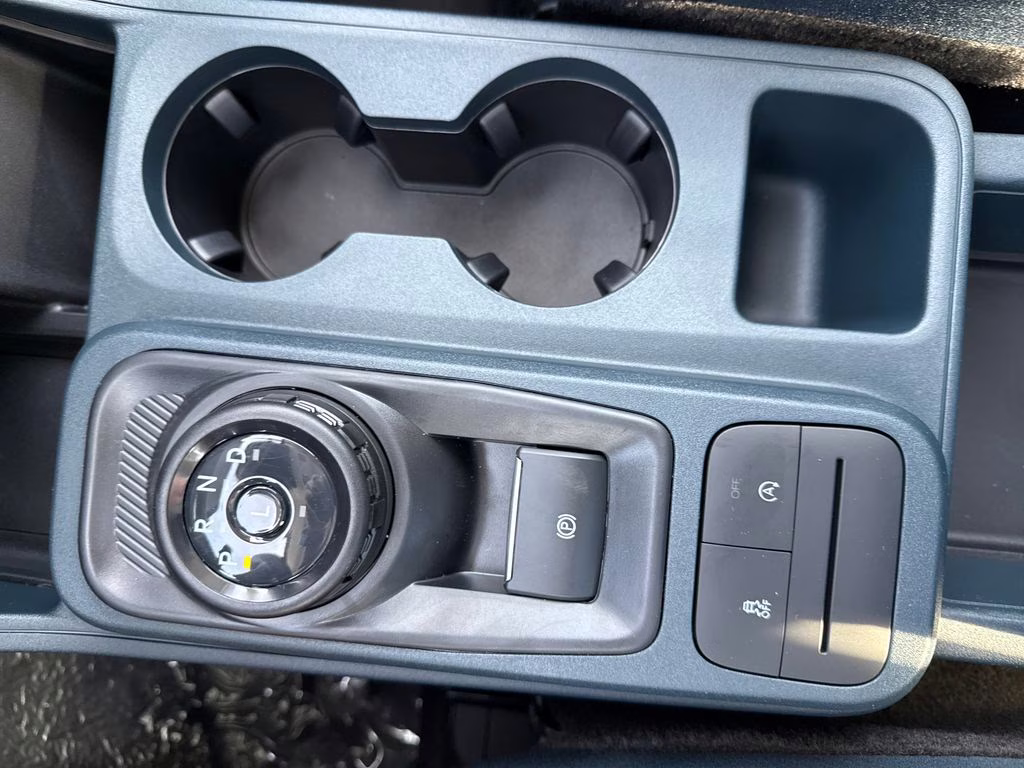 2026 Space White Metallic Ford Maverick Lariat AWD Truck