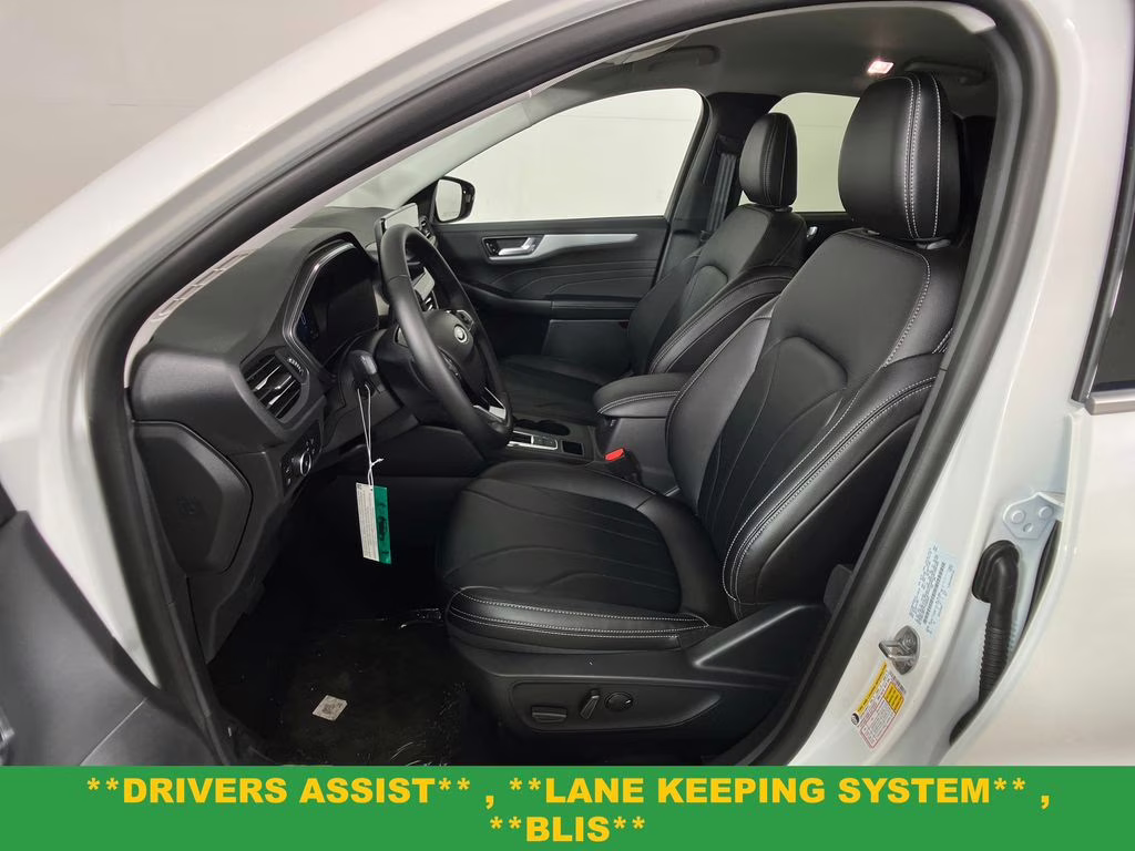 2026 Star White Metallic Tri-Coat Ford Escape Plug-In Hybrid Base FWD SUV