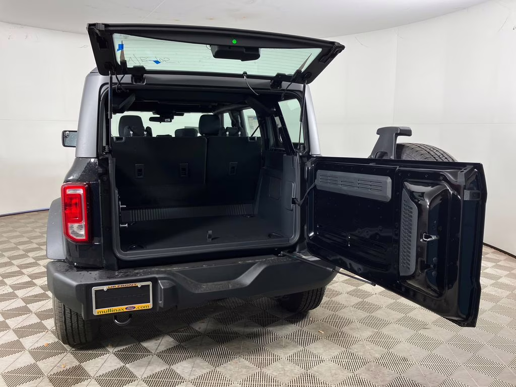 2025 Shadow Black Ford Bronco Base 4X4 SUV