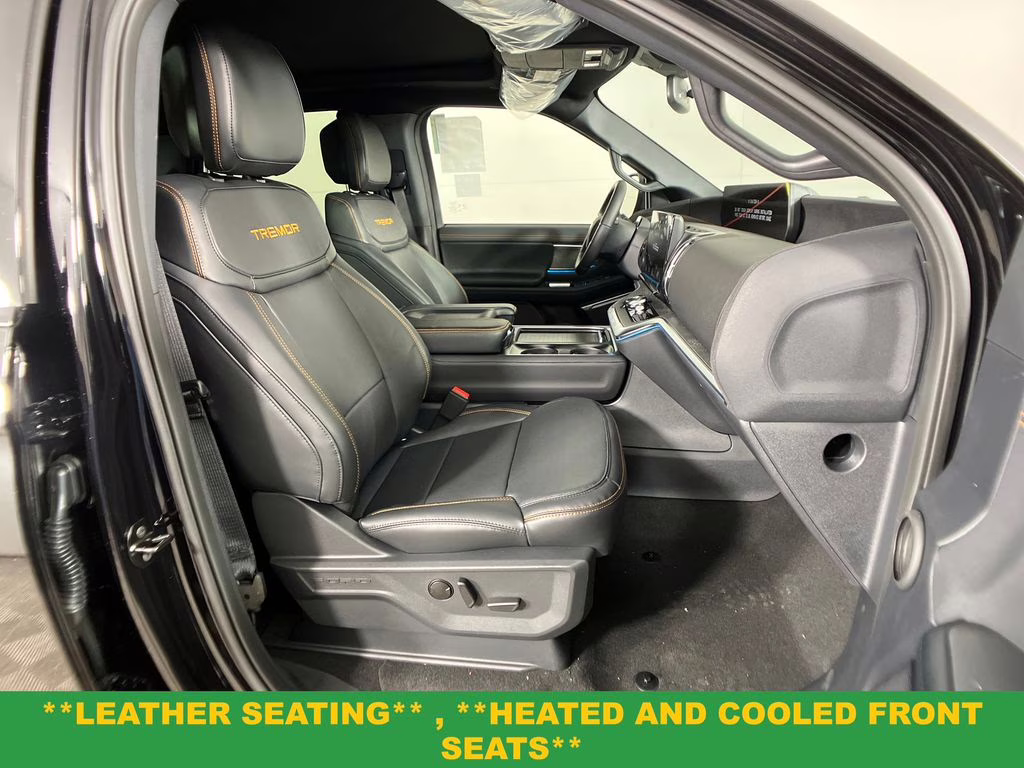 2026 Agate Black Metallic Ford Expedition Tremor 4X4 SUV