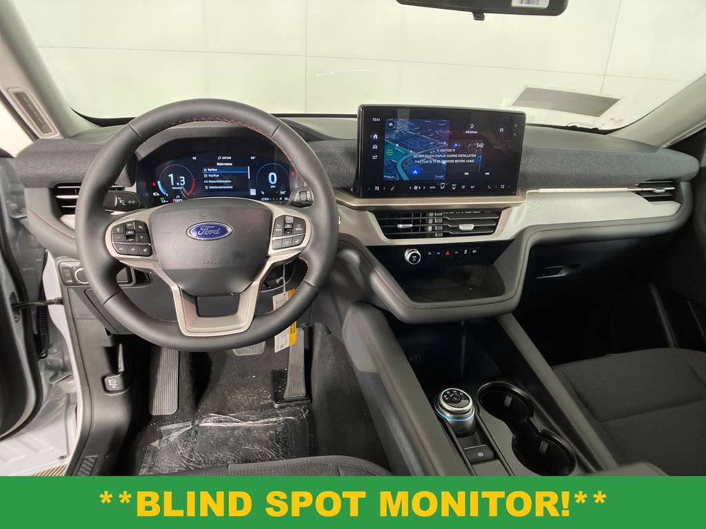 2026 Space White Metallic Ford Explorer Active RWD SUV