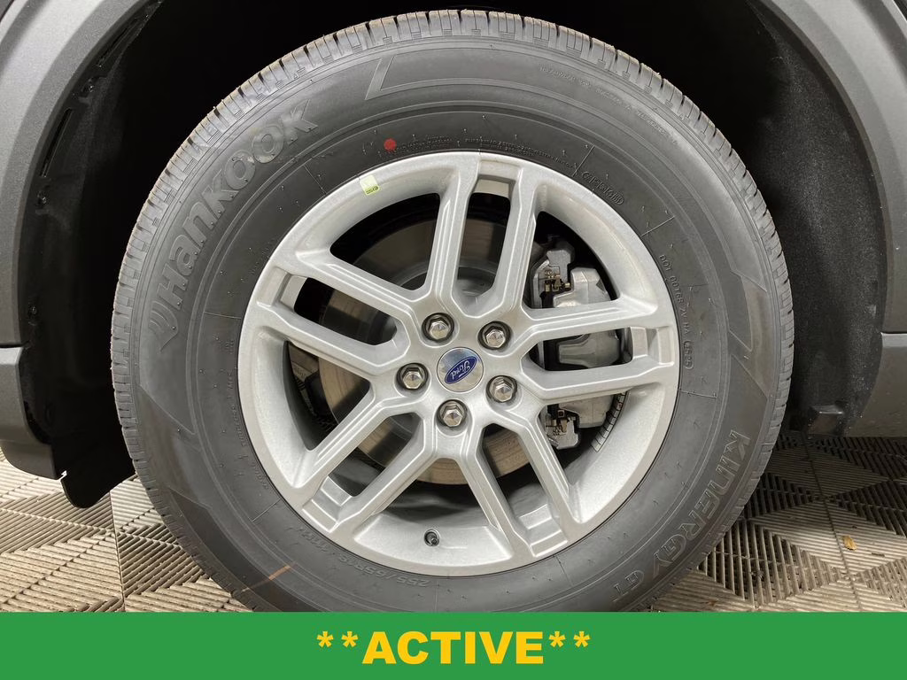 2026 Agate Black Metallic Ford Explorer Active RWD SUV