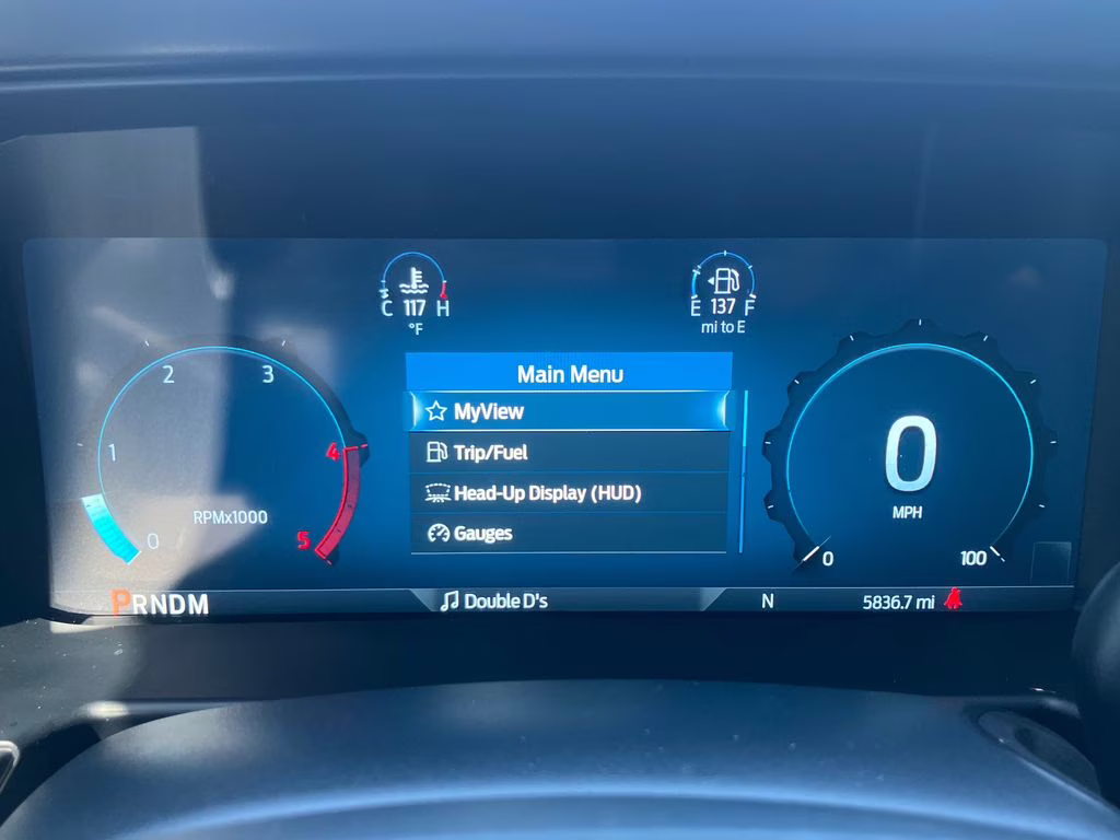 2025 Star White Metallic Tri-Coat Ford Super Duty F-450 DRW Platinum 4X4 Truck