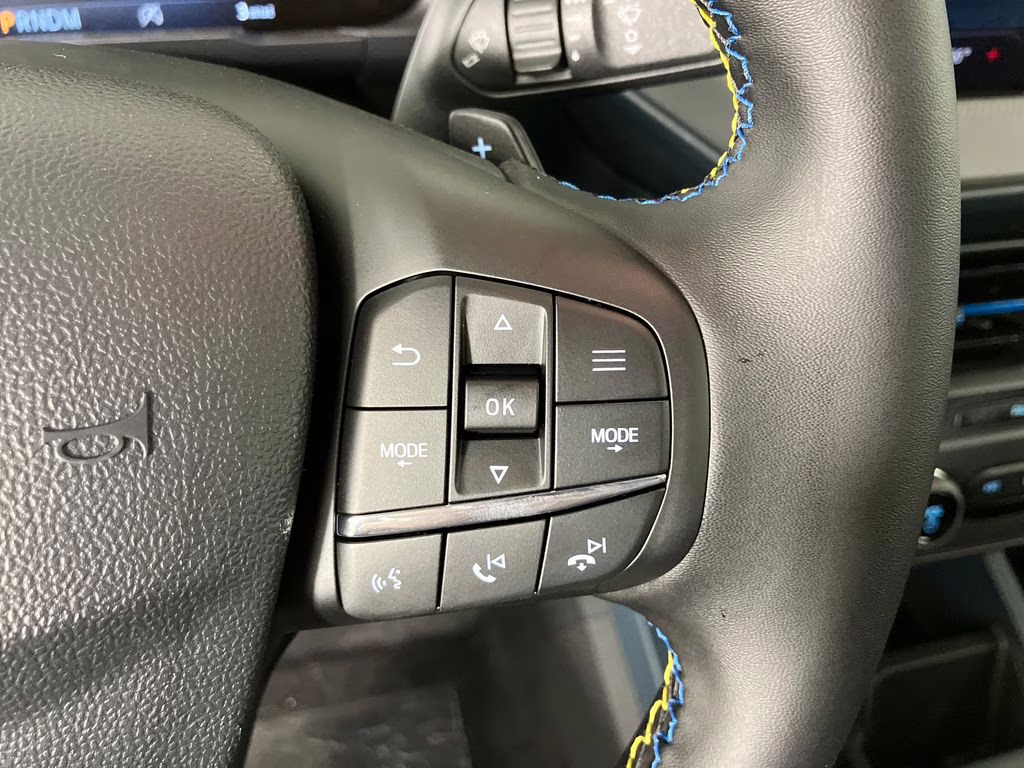 2026 Carbonized Gray Metallic Ford Maverick Lobo Standard AWD Truck