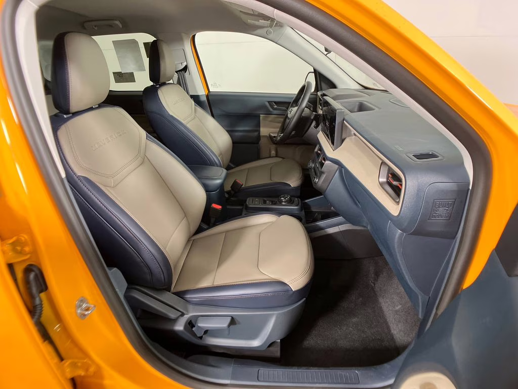 2026 Orange Fury Metallic Tri-Coat Ford Maverick Lariat AWD Truck