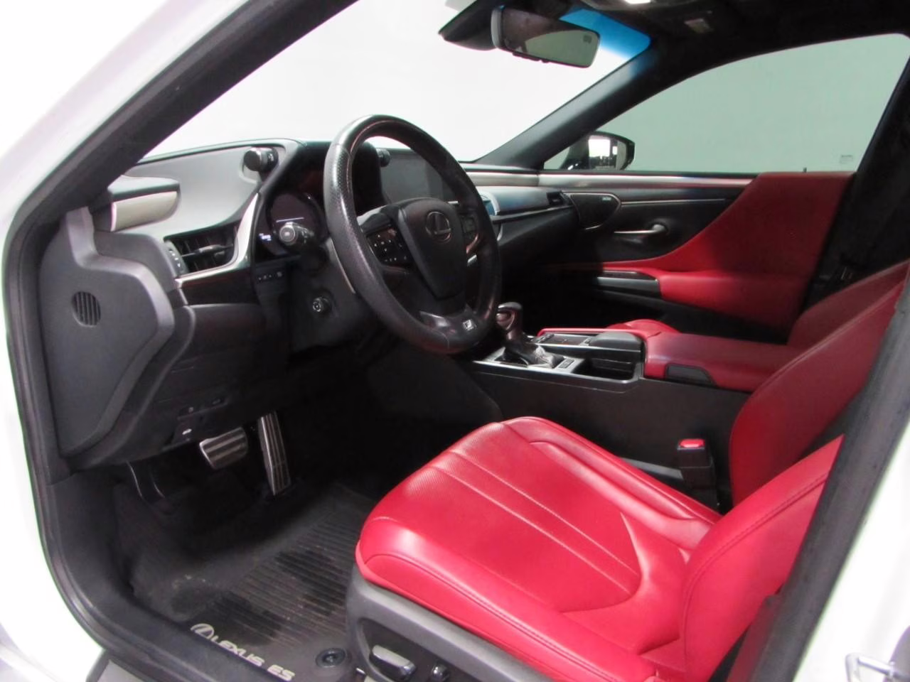 2020 Ultra White Lexus ES 350 F Sport FWD Sedan