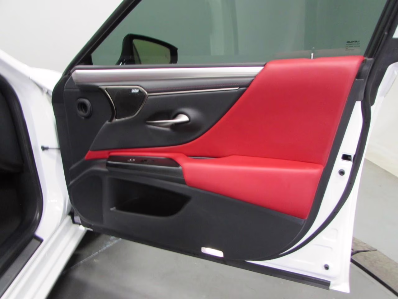 2020 Ultra White Lexus ES 350 F Sport FWD Sedan