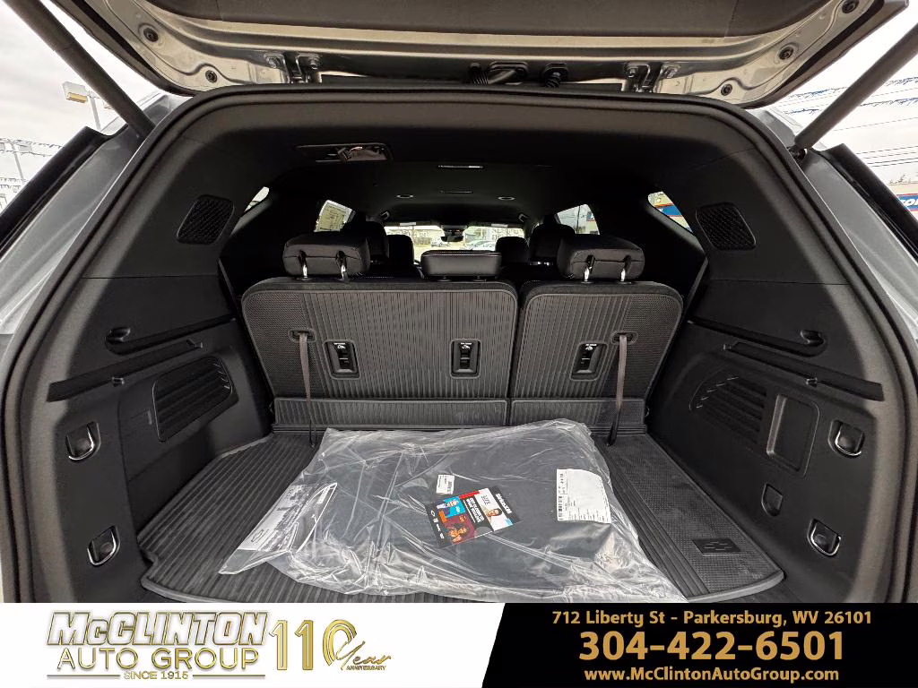 2026 Sterling Gray Metallic Chevrolet Traverse AWD LT AWD SUV