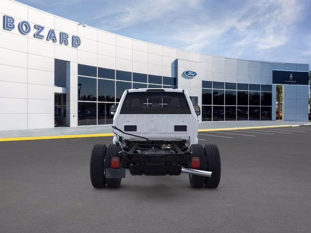 2026 Oxford White Ford Super Duty F-350 DRW XL DRW 4X4 Chassis