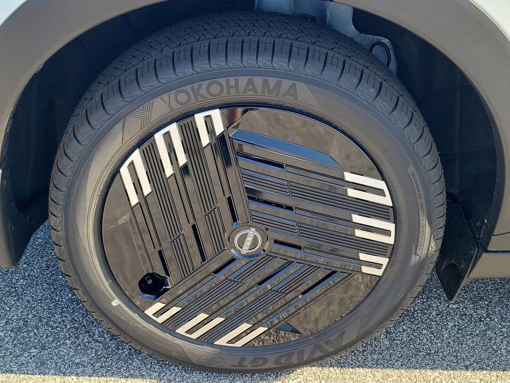 2026 White Pearl Nissan LEAF S+ FWD SUV