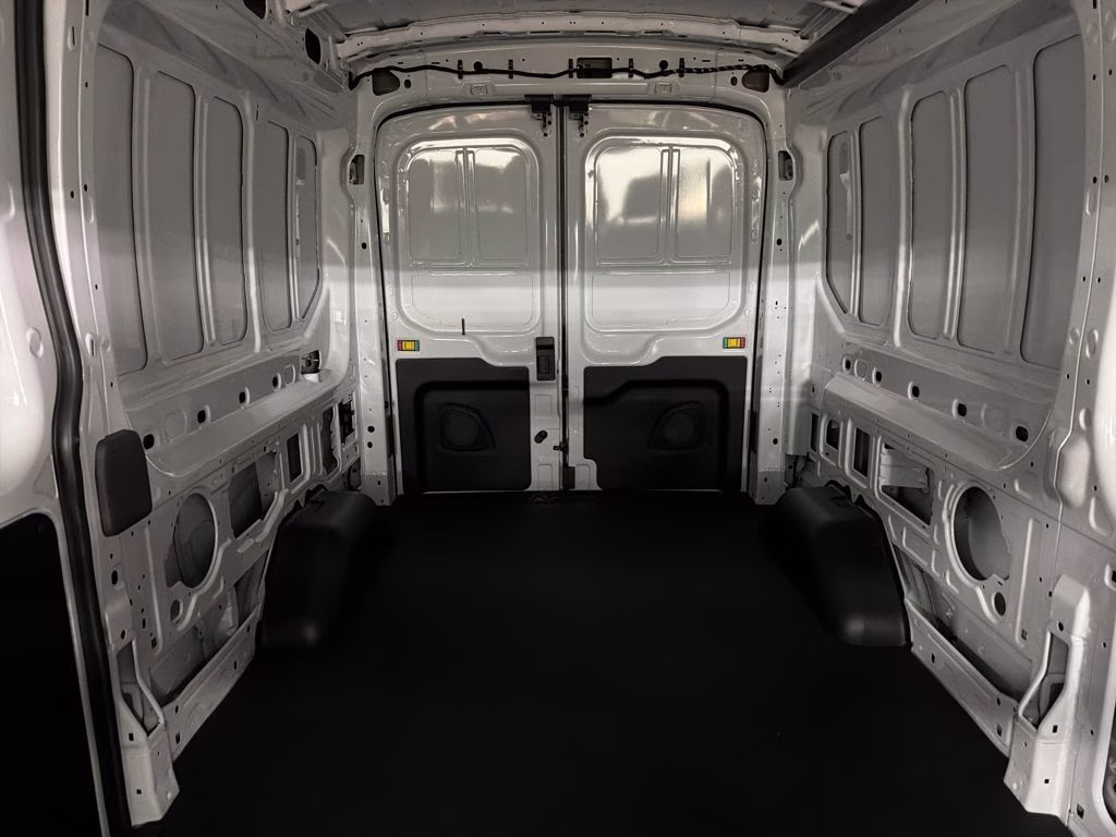 2026 OXFORD WHITE Ford Transit-250 XL RWD Van