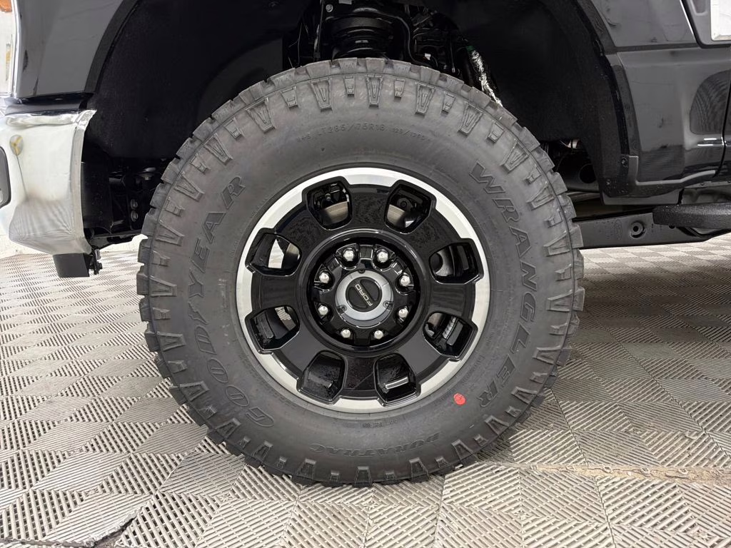 2026 AGATE BLACK Ford Super Duty F-250 SRW XLT Tremor 4X4 Truck