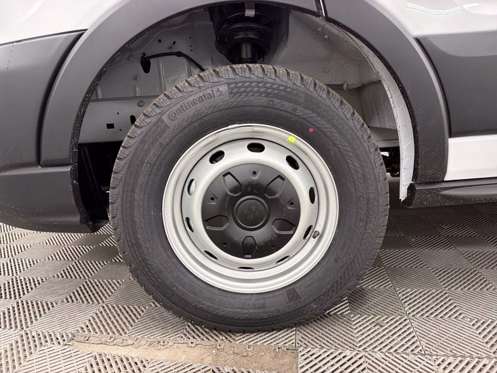 2026 OXFORD WHITE Ford Transit-250 XL RWD Van