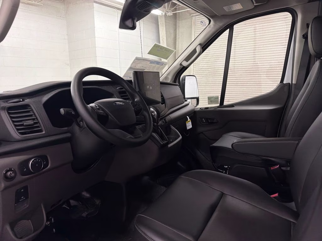 2026 OXFORD WHITE Ford Transit-250 XL RWD Van