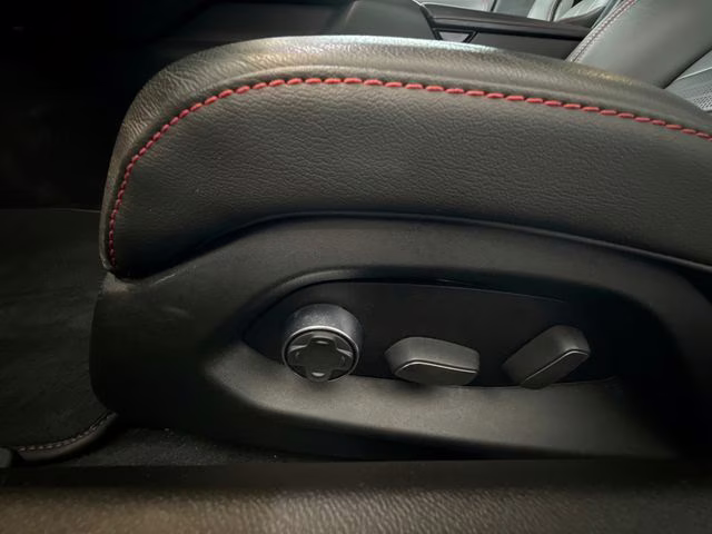 2023 Arctic White Chevrolet Corvette Stingray RWD Convertible