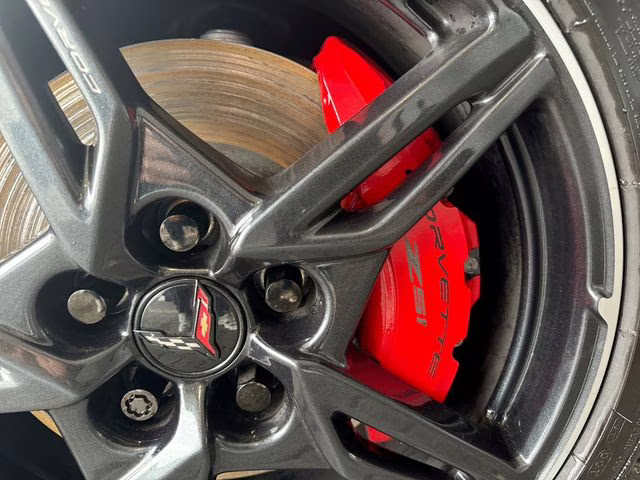 2023 Arctic White Chevrolet Corvette Stingray RWD Convertible