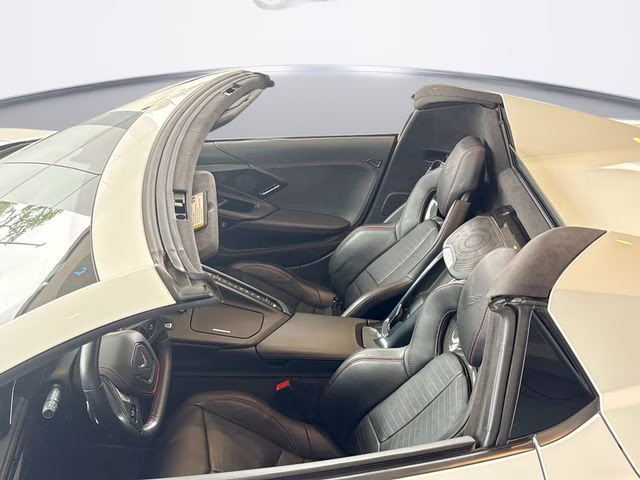 2023 Arctic White Chevrolet Corvette Stingray RWD Convertible